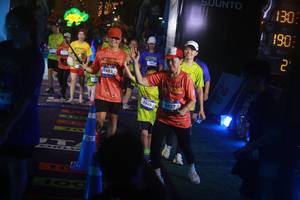 BIB: 0683, 400, 3035, 3427, 130, 190
                            <button type="button" onclick="openModal(26275227)" class="btn btn-primary btn-sm float-right btn-popup" data-toggle="modal" data-target=".modal-high-quality">
                        <i class="fas fa-shopping-cart"></i> Add to Cart
                    </button>
                                            <button type="button" onclick="isThisMe(26275227, true)" class="btn btn-success btn-sm float-right btn-popup btn-isme hidden" data-toggle="tooltip" data-placement="bottom" title="นี่คือรูปของคุณใช่ไหม คลิกที่นี่เพื่อเอาเข้าอัลบั้ม">
                        <i class="fas fa-plus"></i> Add to album
                    </button>
                    <button type="button" onclick="isThisMe(26275227, false)" class="btn btn-warning btn-sm float-right btn-popup btn-isnotme hidden">
                        <i class="fas fa-ban"></i> Remove from album
                    </button>